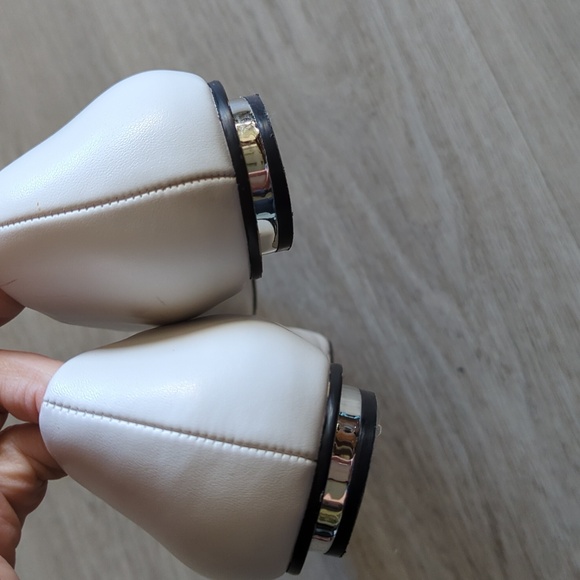 Zara flats - Picture 3 of 3